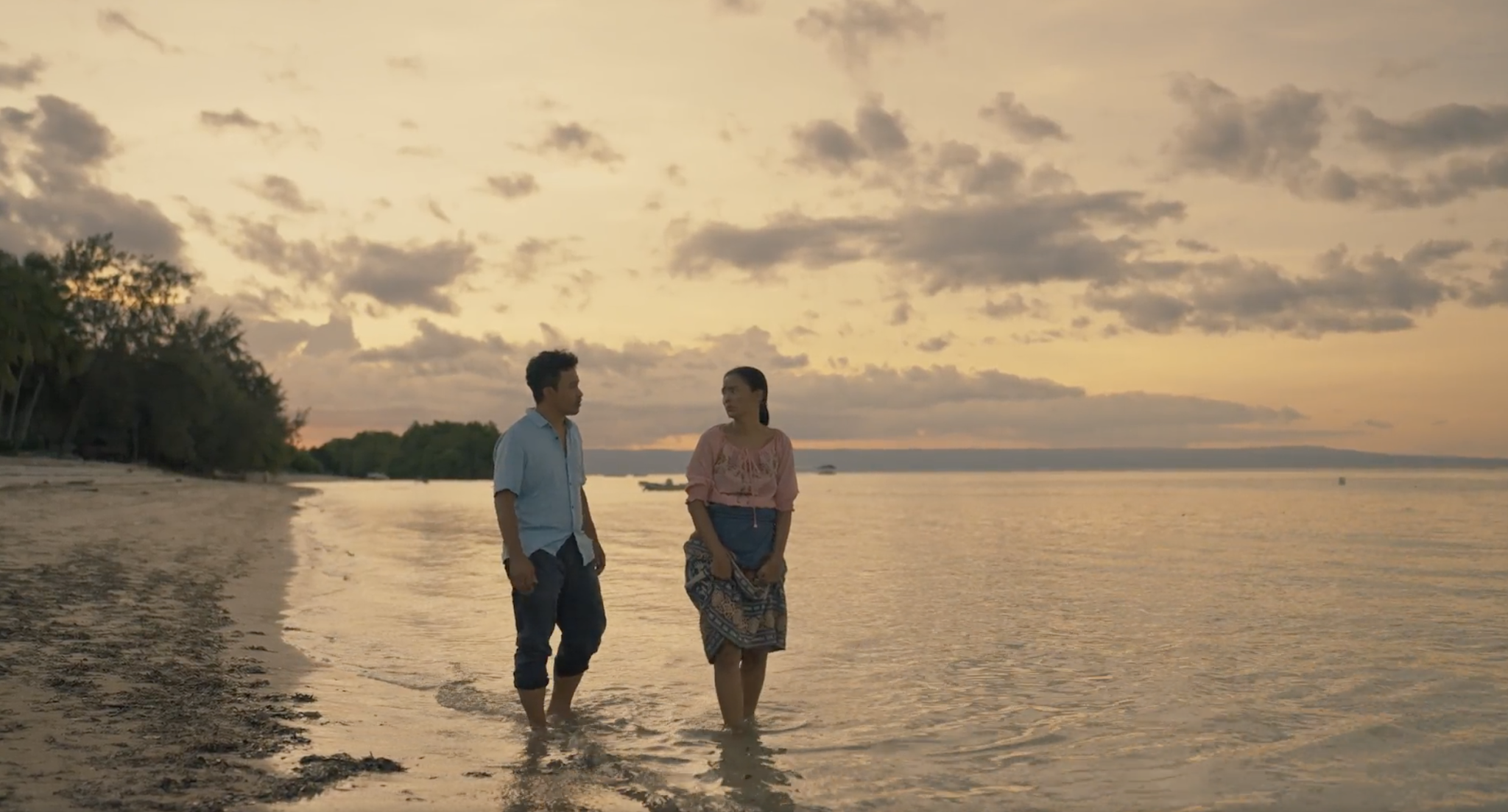 Kain Tanda Cinta Mendunia